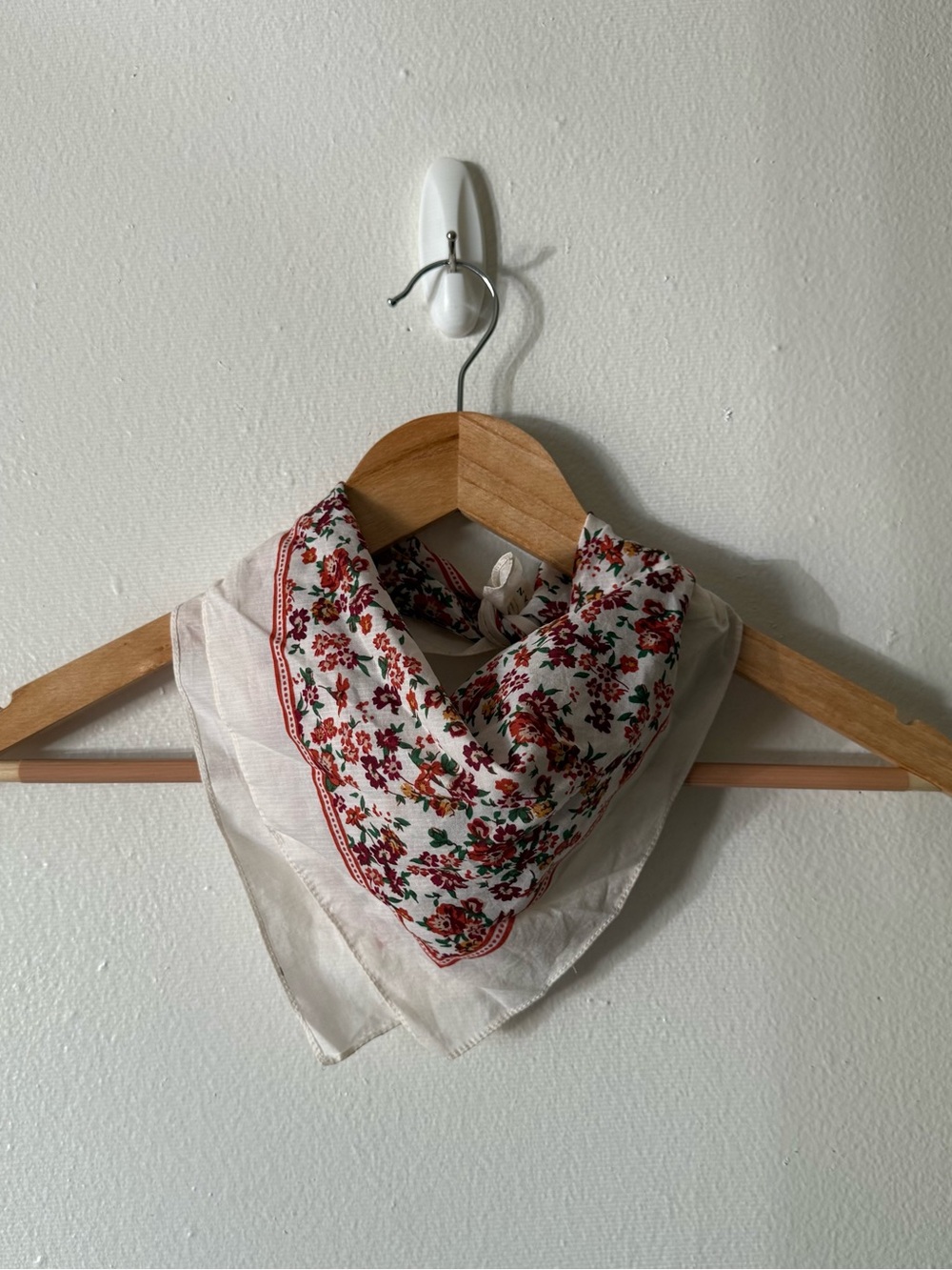 Sezane Printed Floral Cotton Bandana Scarf - White with Red Floral